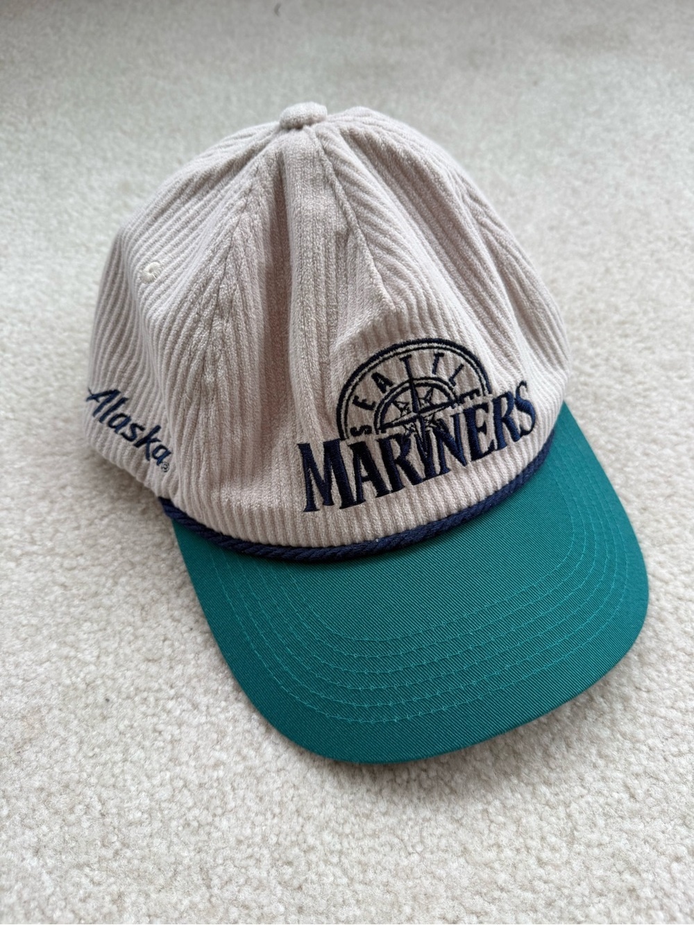 Seattle Mariners Corduroy Hat - Teal Brim